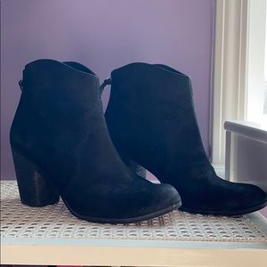BP Zip Booties